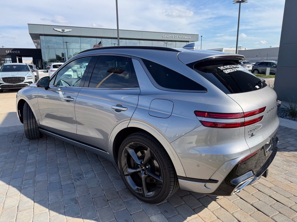 Used 2026 Genesis GV70 2.5T Sport Prestige AWD/4WD image 3