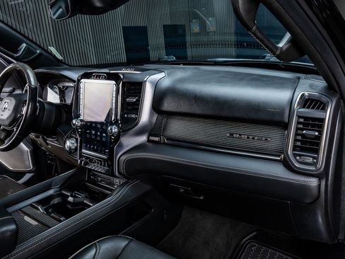 Used 2019 RAM 1500 Limited AWD/4WD image 18