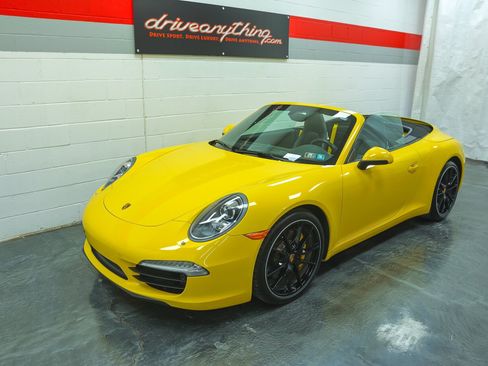 Used 2012 Porsche 911 Carrera S w/ Burmester Audio Pkg RWD image 1