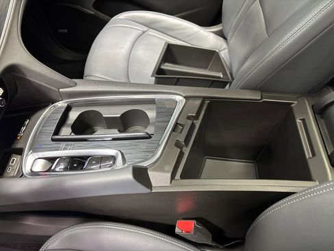 Used 2023 Buick Enclave Essence w/ Experience Buick Package image 30