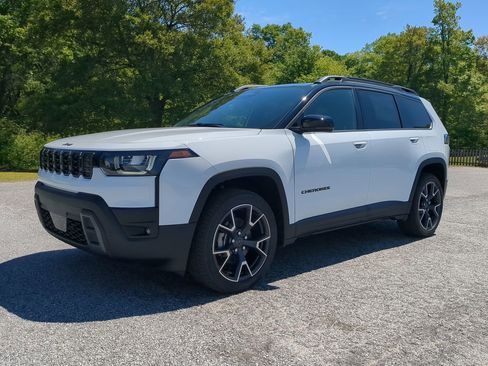New 2026 Jeep Cherokee Overland AWD/4WD image 6