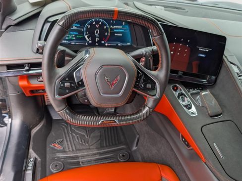Used 2025 Chevrolet Corvette E-Ray w/ Stealth Interior Trim Package AWD/4WD image 19