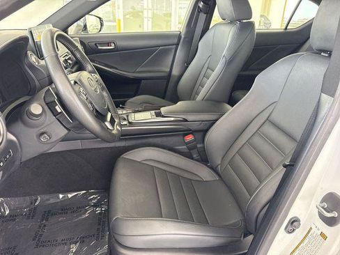 Certified 2023 Lexus IS 350 F Sport RWD image 11