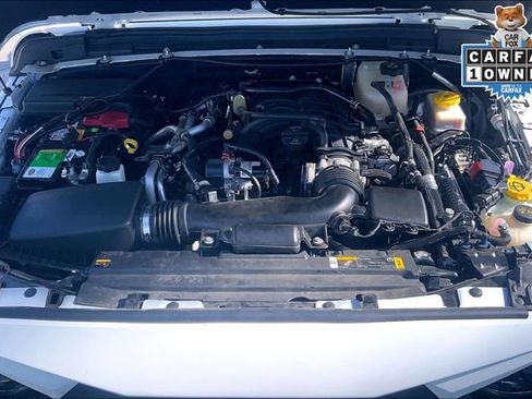 Used 2021 Jeep Wrangler Unlimited Rubicon w/ Xtreme Recon 35" Tire Package image 9