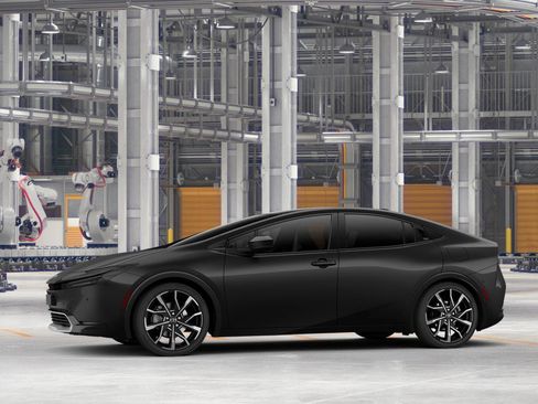 New 2026 Toyota Prius Plug-In Hybrid FWD image 5