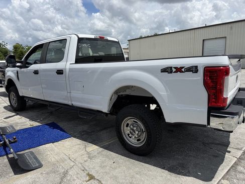 Used 2019 Ford F350 XL w/ Power Equipment Group AWD/4WD image 8