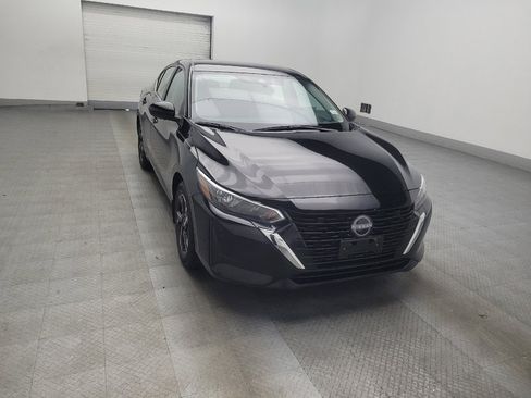 Used 2025 Nissan Sentra SV FWD image 13