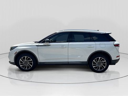 Used 2021 Lincoln Corsair FWD image 4