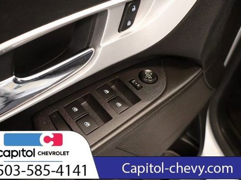 Used 2016 Chevrolet Equinox LT w/ Convenience Package FWD image 10