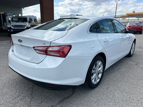 Used 2022 Chevrolet Malibu LT FWD image 5
