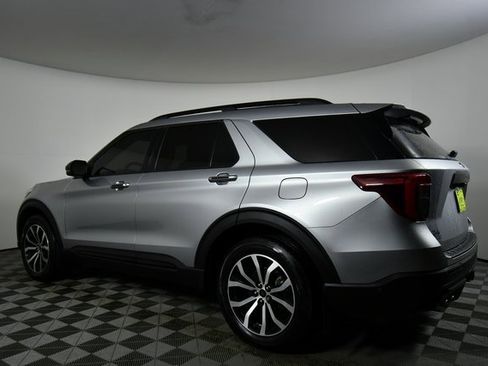 Used 2020 Ford Explorer ST w/ Premium Technology Package image 14