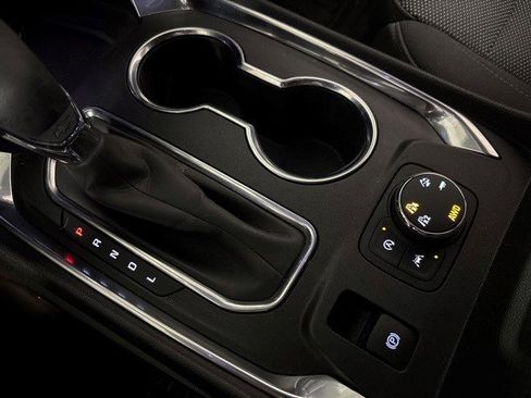 Used 2023 Chevrolet Traverse LT w/ LPO, Floor Liner Package image 20