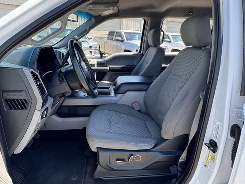 Used 2018 Ford F150 XLT w/ Equipment Group 302A Luxury AWD/4WD image 21