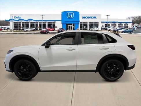 New 2026 Honda HR-V Sport image 6