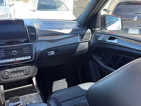 Used 2018 Mercedes-Benz GLE 63 AMG S image 32