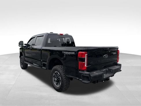 Used 2024 Ford F350 Lariat w/ Lariat Ultimate Package AWD/4WD image 18
