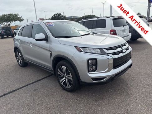 Used 2025 Mitsubishi Outlander Sport LE AWD/4WD image 9