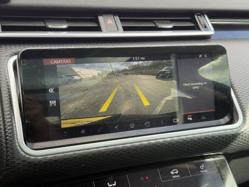 Used 2019 Land Rover Range Rover Velar S image 23