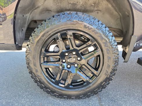 Used 2023 Chevrolet Silverado 1500 LT Trail Boss w/ Protection Package AWD/4WD image 8