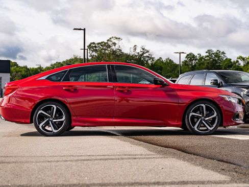 Used 2022 Honda Accord Sport image 8