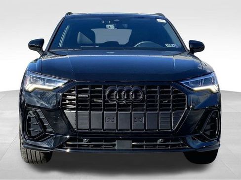 Used 2025 Audi Q3 2.0T Premium Plus w/ Premium Plus Package image 3