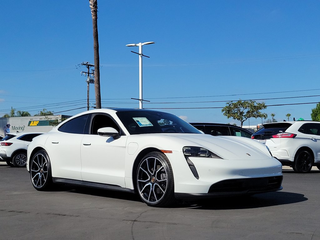 Used 2023 Porsche Taycan RWD image 34