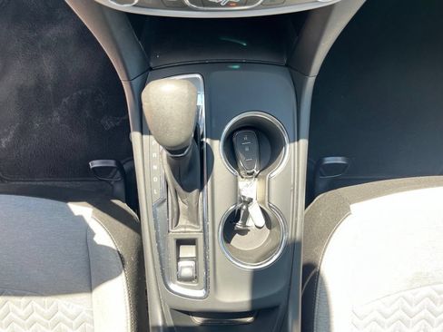 Used 2023 Chevrolet Equinox LS FWD image 25