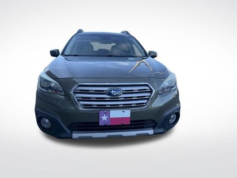 Used 2017 Subaru Outback 2.5i Limited AWD/4WD image 3