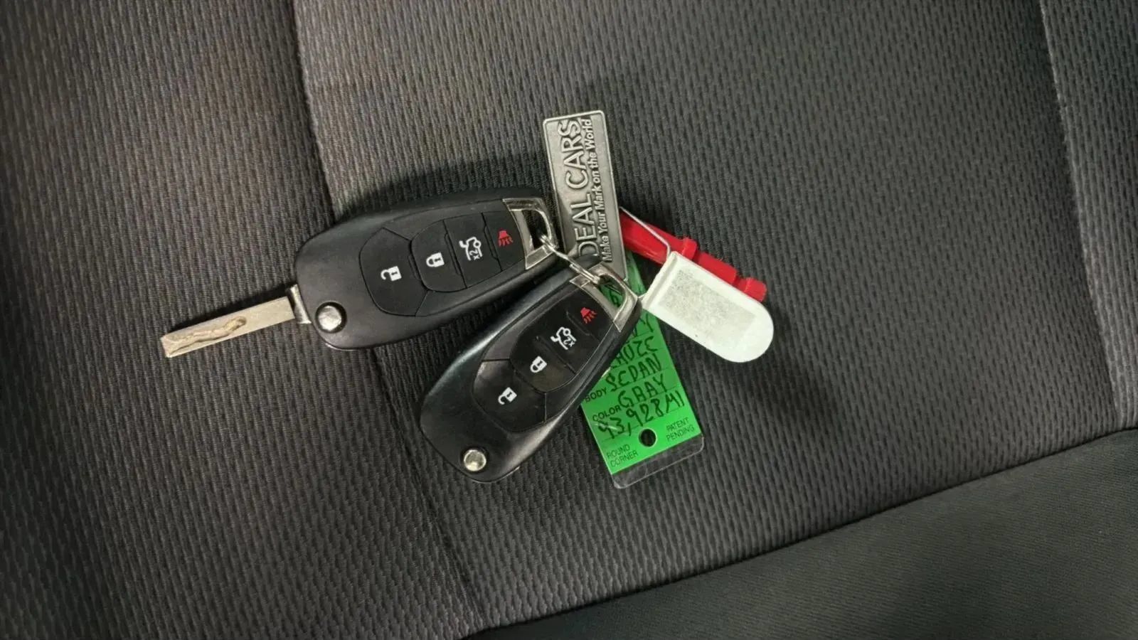 Used 2018 Chevrolet Cruze LT FWD image 23