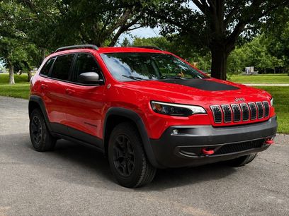 Used 2019 Jeep Cherokee Trailhawk w/ Cold Weather Group