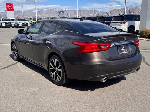 Used 2016 Nissan Maxima Platinum image 6