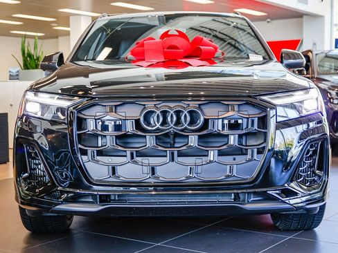 New 2026 Audi Q7 3.0T Prestige image 2