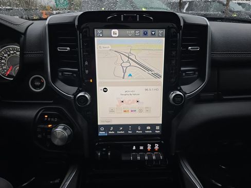 Used 2023 RAM 1500 Laramie image 14