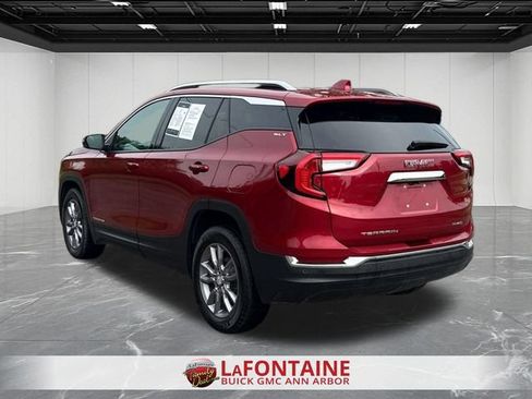 Used 2023 GMC Terrain SLT w/ Tech Package AWD/4WD image 6