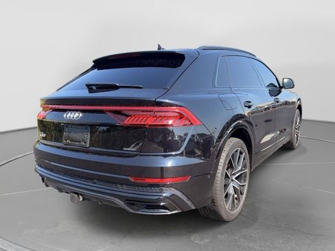 Used 2021 Audi Q8 Prestige w/ Prestige Package AWD/4WD image 3