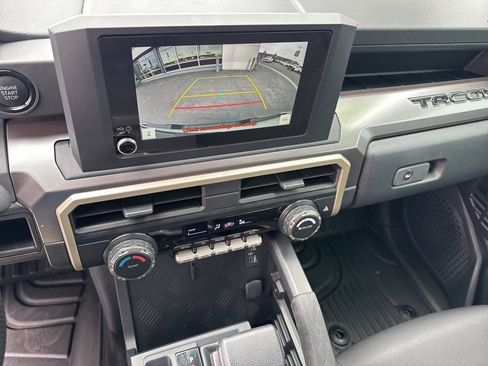 Used 2025 Toyota Tacoma SR5 RWD image 19