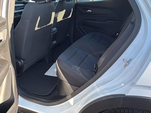 New 2027 Chevrolet Bolt LT FWD image 18