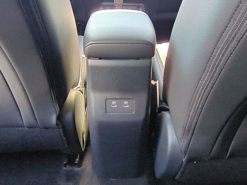 New 2026 Nissan Kicks SR w/ Cold Weather Package image 17