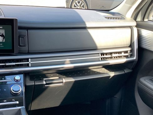 Used 2025 Hyundai Santa Fe SEL image 36