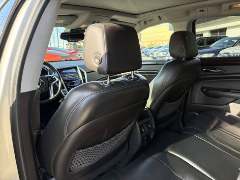 Used 2016 Cadillac SRX Luxury w/ Driver Awareness Package AWD/4WD image 25