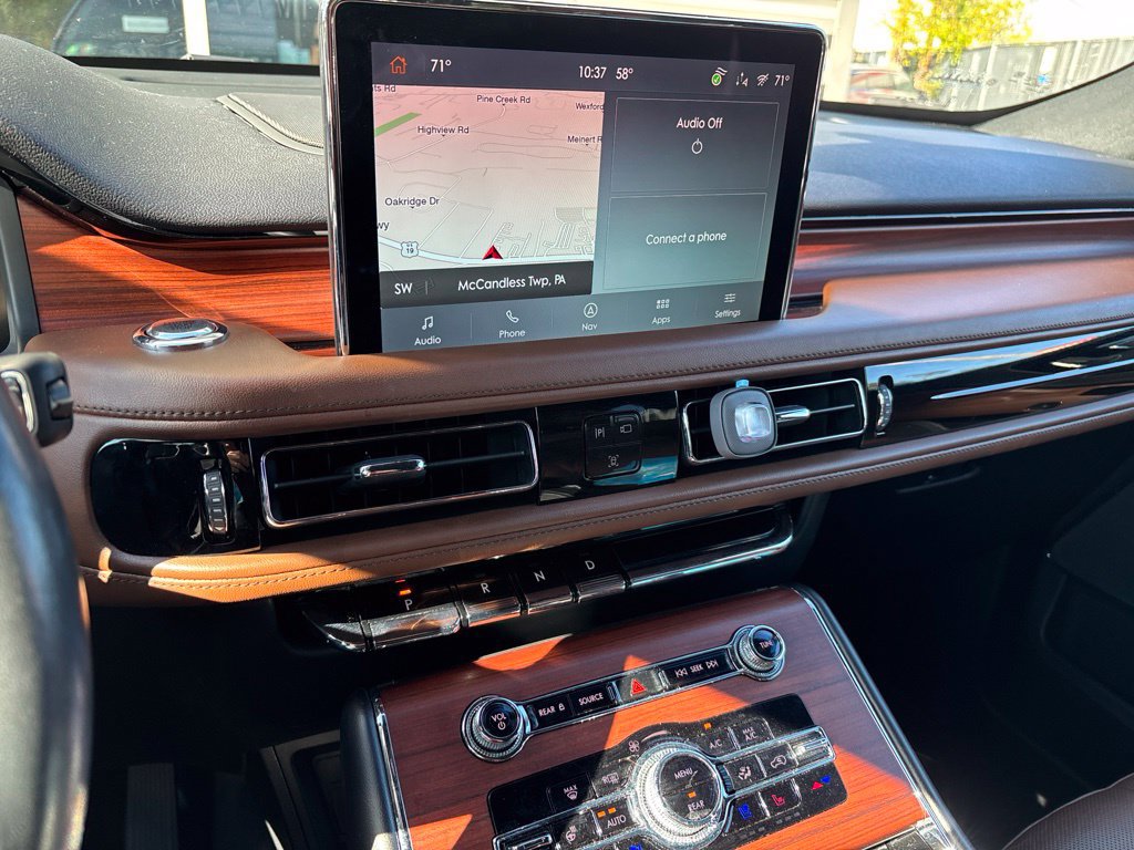 Used 2023 Lincoln Aviator Reserve w/ Equipment Group 201A AWD/4WD image 8