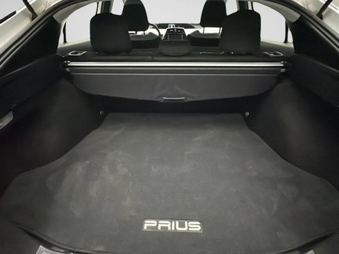 Used 2021 Toyota Prius LE w/ Carpet Mat Package (TMS) AWD/4WD image 19