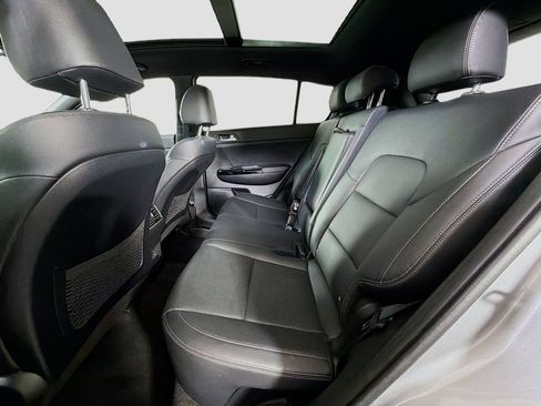 Used 2021 Kia Sportage S w/ S AWD Premium Package image 23