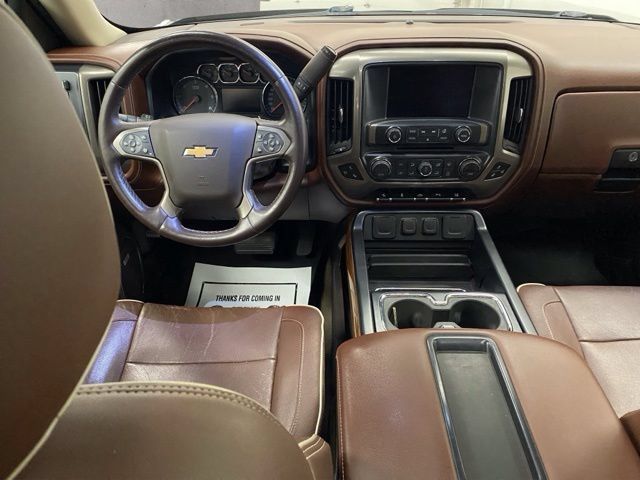Used 2015 Chevrolet Silverado 1500 High Country w/ High Country Premium Package AWD/4WD image 2