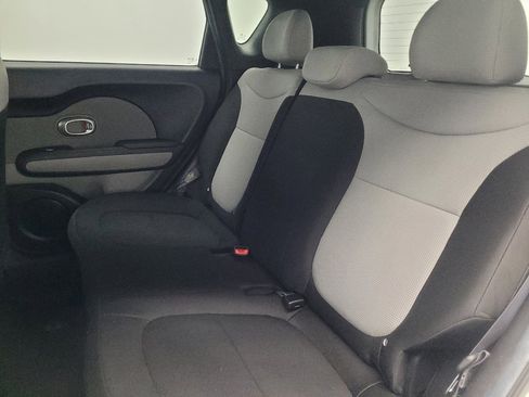 Used 2018 Kia Soul image 18