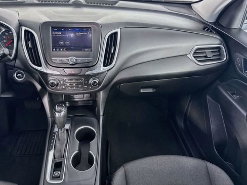 Used 2020 Chevrolet Equinox LT FWD image 28