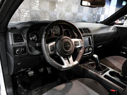 Used 2013 Dodge Challenger SRT8 Core image 3