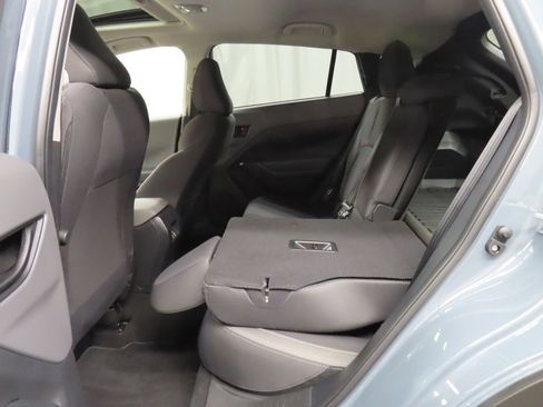 Used 2025 Subaru Crosstrek 2.0i Premium AWD/4WD image 41