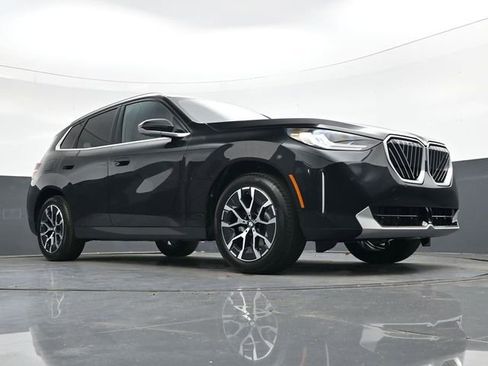 Used 2026 BMW X3 xDrive30 w/ Convenience Package image 25