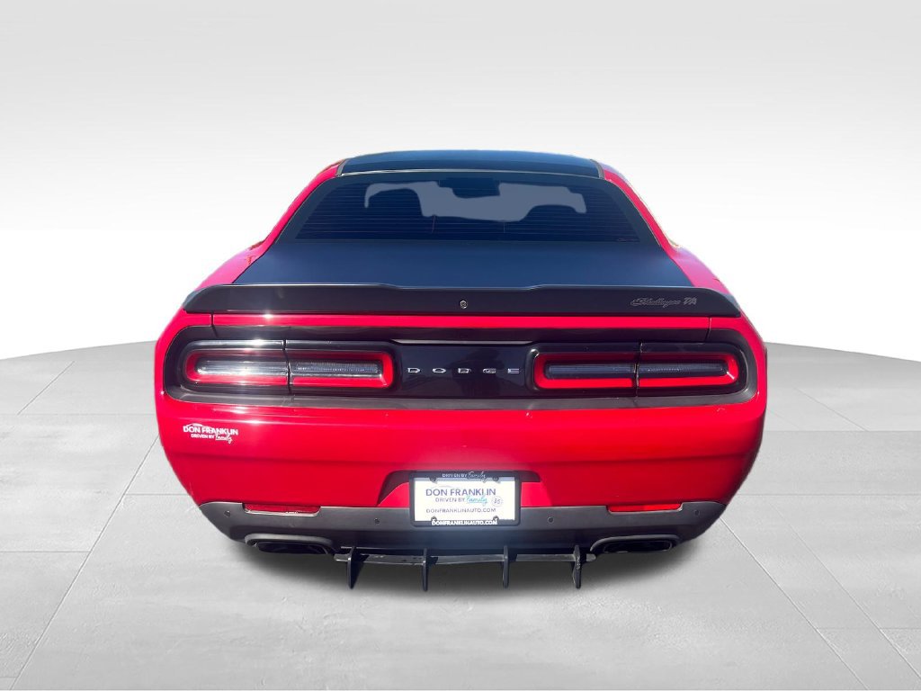 Used 2017 Dodge Challenger R/T w/ Quick Order Package 22P T/A RWD image 4